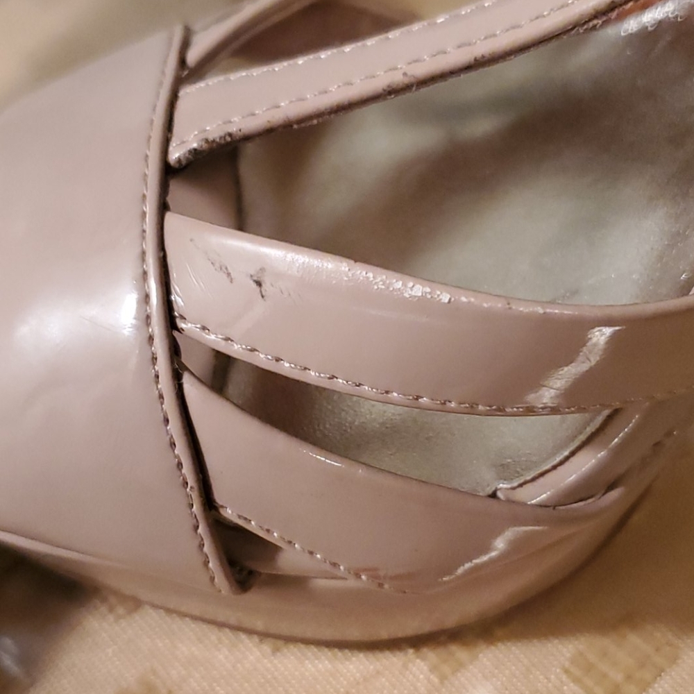 Ladies shoe - Picture 7 of 7